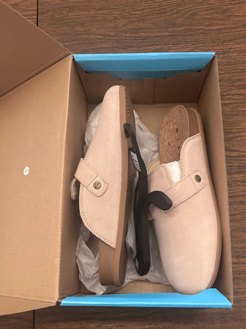 Reef Women's Slide Sandals in Light Blush - Picture 6 of 8